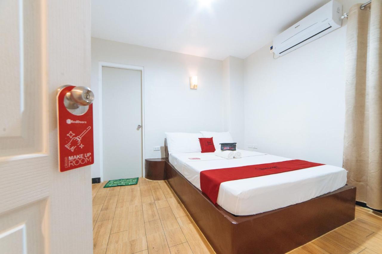 Reddoorz At Nirvana Pension House Bacolod Exterior photo